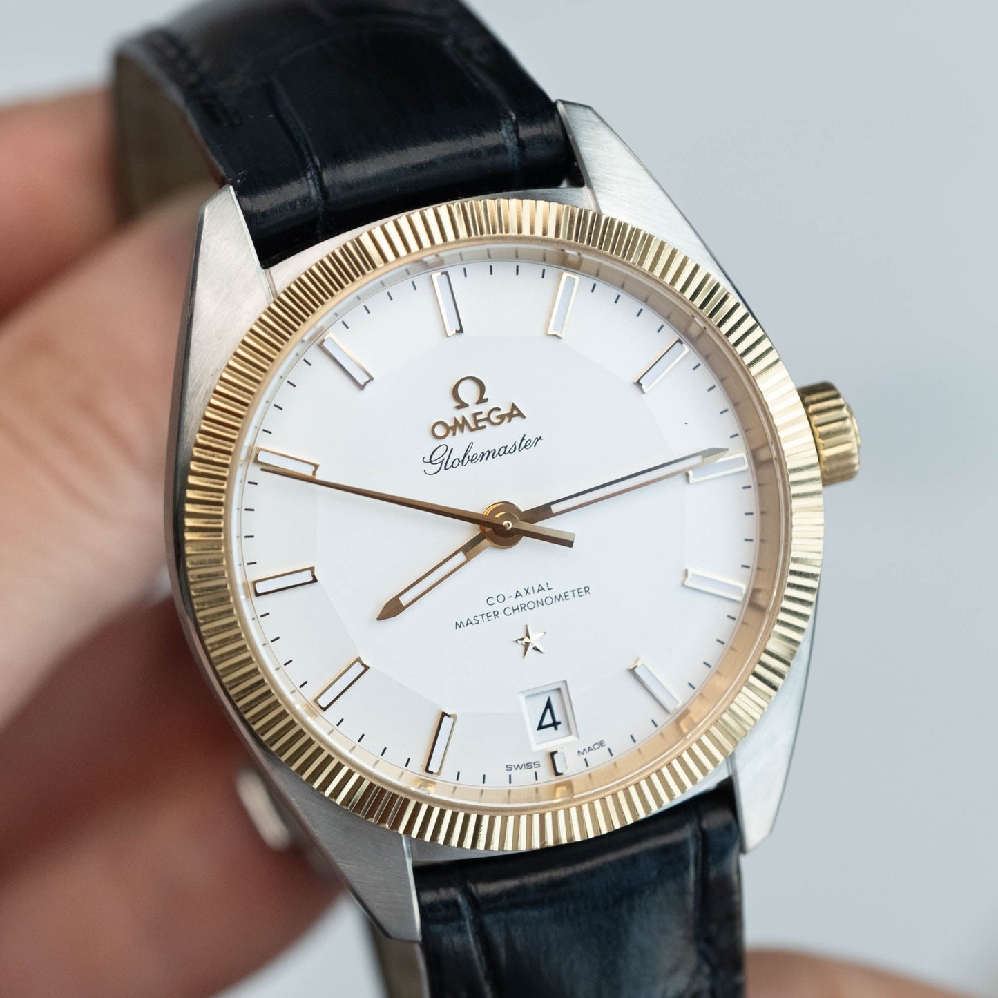 Omega Constellation Globemaster 130.23.39.21.02.001 Full-Set de 2023