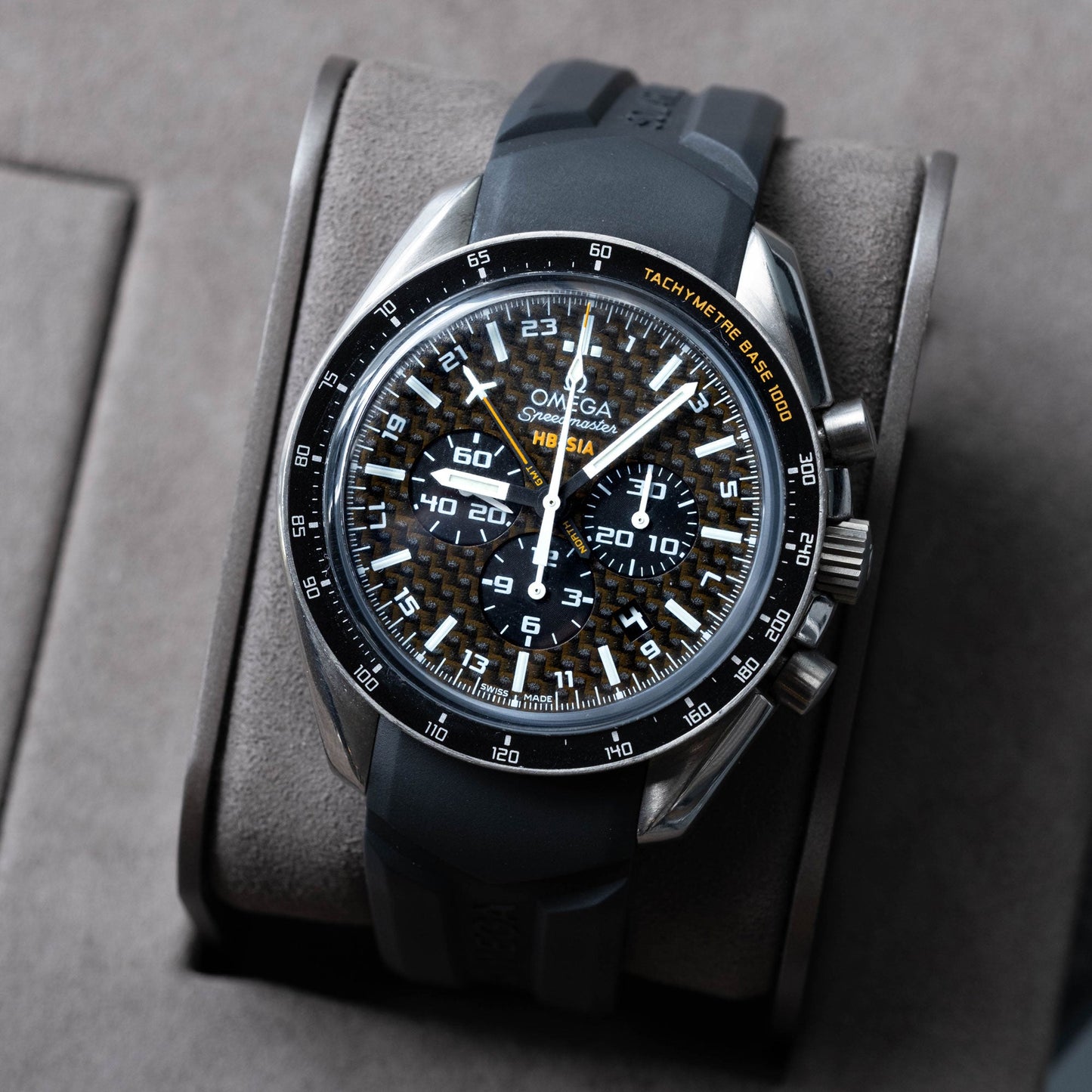 Omega Speedmaster "Solar Impulse" GMT Chronograph ref.321.92.44.52.01.003 del 2011